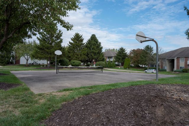 3800 SADDLEBROOK PL 408, Columbia, MO 65202