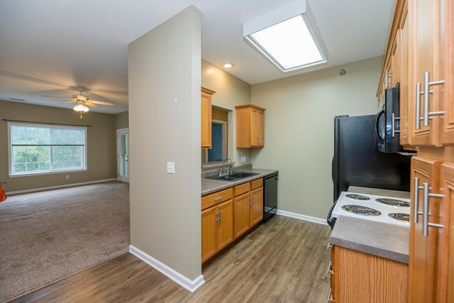 3800 SADDLEBROOK PL 408, Columbia, MO 65202