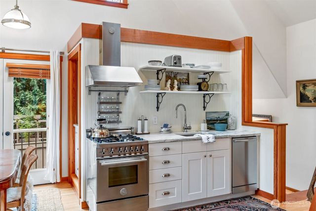 2201 Ebony Street, Port Townsend, WA 98368