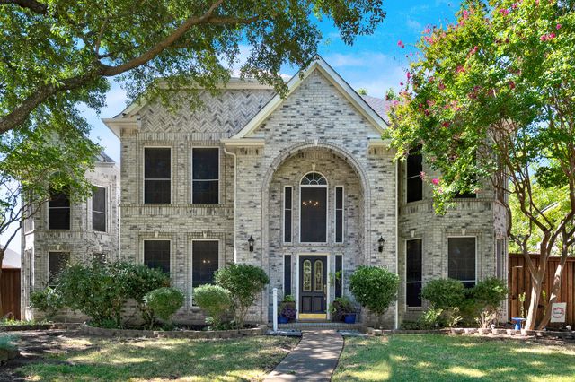 3303 Stonehenge Drive, Richardson, TX 75082