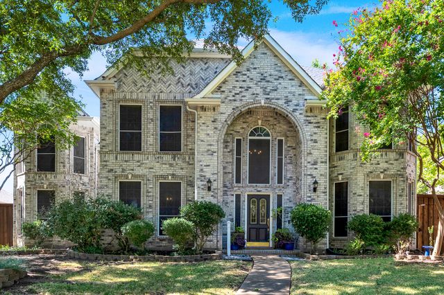 3303 Stonehenge Drive, Richardson, TX 75082