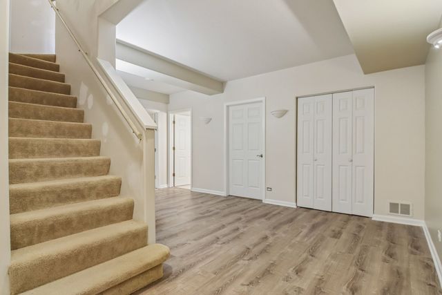 1201 Sterling Drive, Mundelein, IL 60060