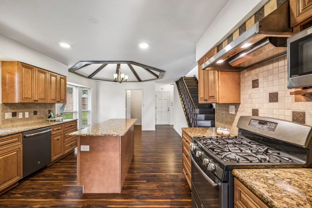 1017 Dartbrook Drive, Plano, TX 75075