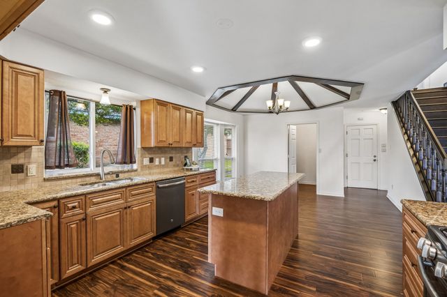 1017 Dartbrook Drive, Plano, TX 75075