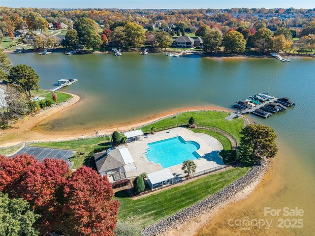 195 Pamlico Lane, Mooresville, NC 28117