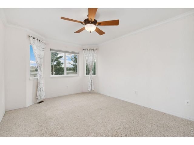 5714 Bluff Ln, Loveland, CO 80537