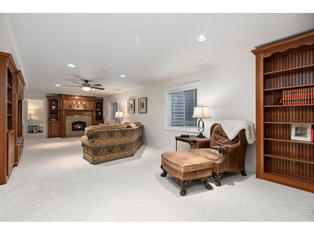 5714 Bluff Ln, Loveland, CO 80537
