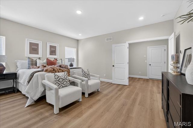 116 Sterling Drive, Lake St Louis, MO 63367