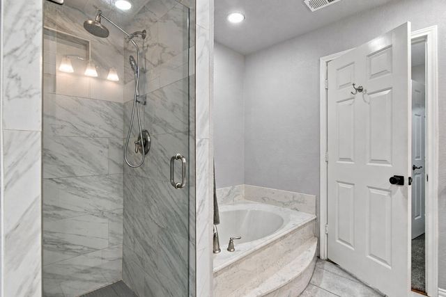 605 Keel Way, Azle, TX 76020