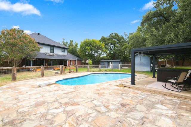 605 Keel Way, Azle, TX 76020
