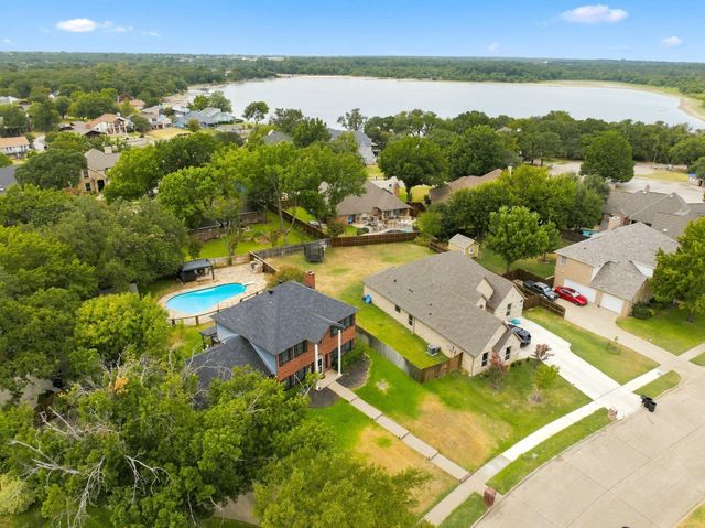 605 Keel Way, Azle, TX 76020
