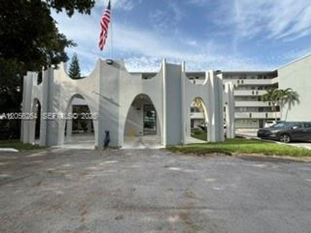 1700 NE 191st Street 510, Miami, FL 33179
