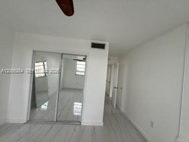 1700 NE 191st Street 510, Miami, FL 33179
