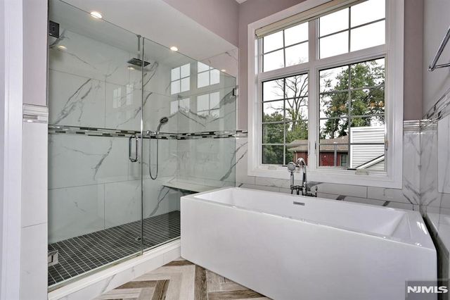 807 Inwood Terrace B, Fort Lee, NJ 07024