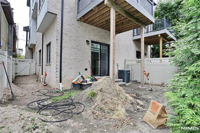 807 Inwood Terrace B, Fort Lee, NJ 07024