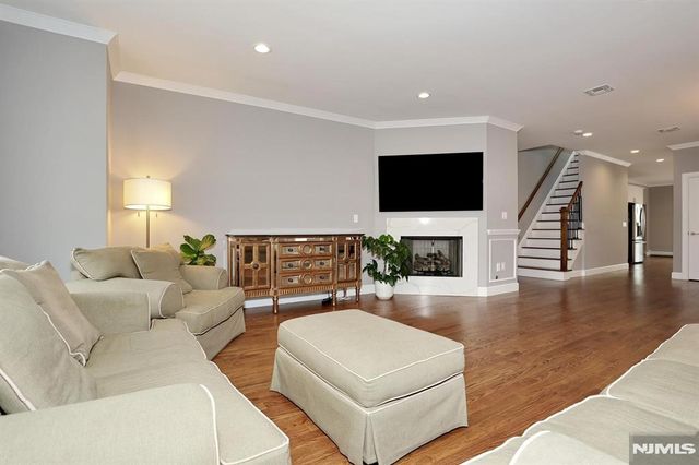 807 Inwood Terrace B, Fort Lee, NJ 07024