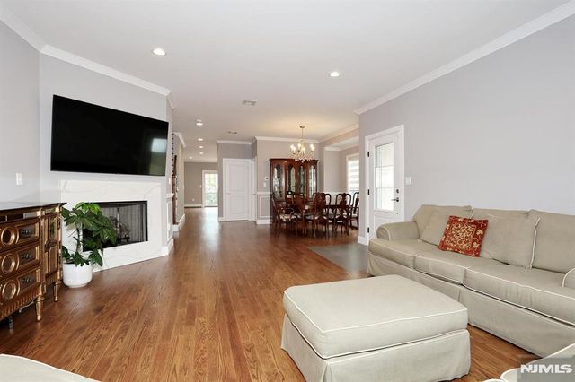 807 Inwood Terrace B, Fort Lee, NJ 07024