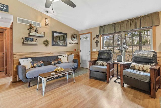 129 E Water Street, Montello, WI 53949