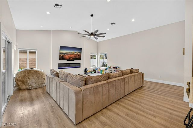 3236 Cliff Sieler Court, Las Vegas, NV 89117