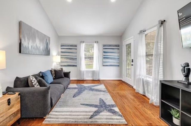 1718 Ripley Street, Dallas, TX 75204