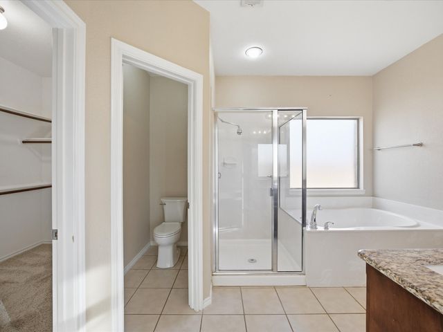 5204 Grayson Ridge Drive, Fort Worth, TX 76179