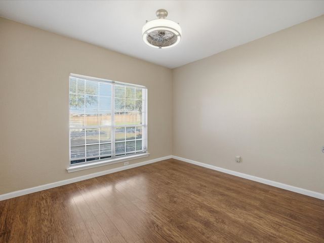 5204 Grayson Ridge Drive, Fort Worth, TX 76179