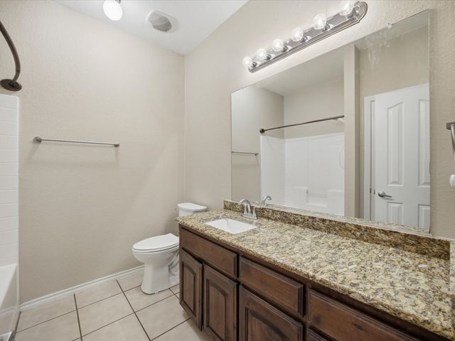 5204 Grayson Ridge Drive, Fort Worth, TX 76179