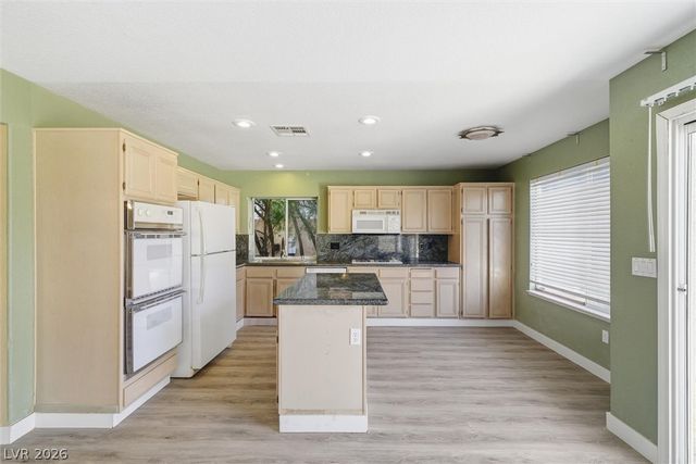 2341 Queen Bee Court, Las Vegas, NV 89134