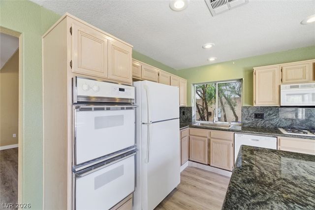 2341 Queen Bee Court, Las Vegas, NV 89134