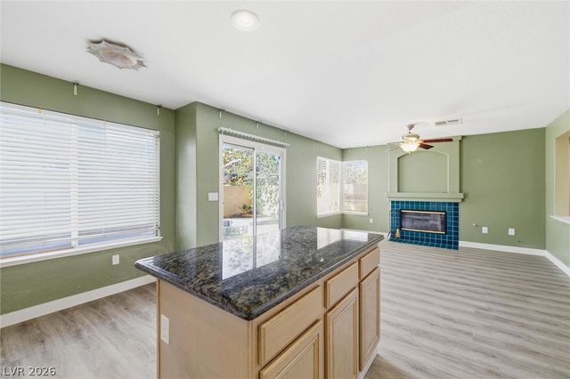 2341 Queen Bee Court, Las Vegas, NV 89134