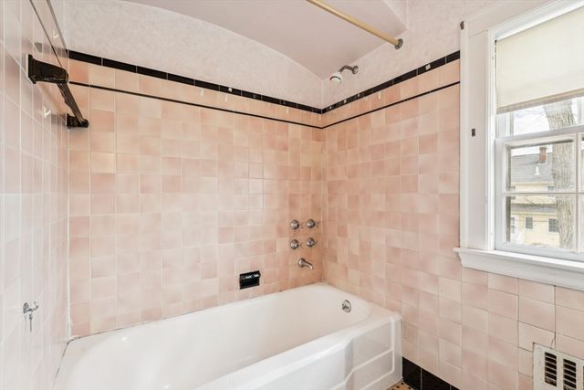 160 Cedar Avenue, Arlington, MA 02476