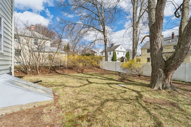 160 Cedar Avenue, Arlington, MA 02476