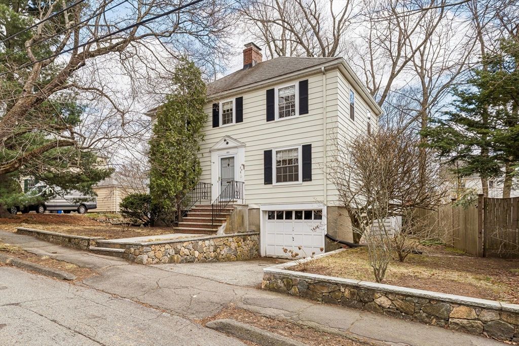 160 Cedar Avenue, Arlington, MA 02476