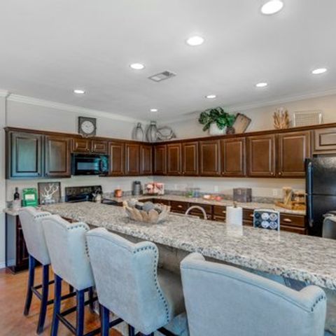 3342 Lieutenant Avenue, College Station, TX 77845