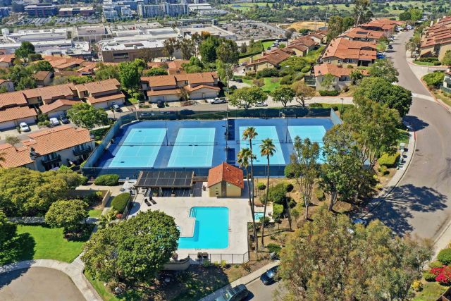 6930 Camino Pacheco, San Diego, CA 92111