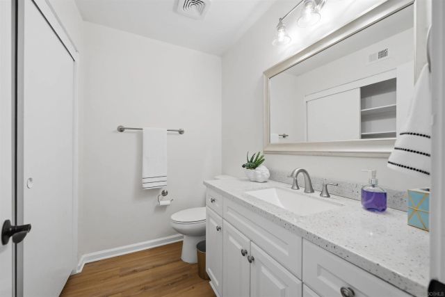 6930 Camino Pacheco, San Diego, CA 92111