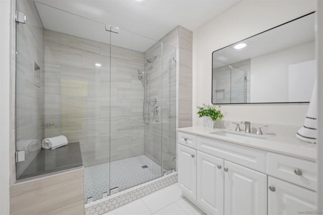 6930 Camino Pacheco, San Diego, CA 92111