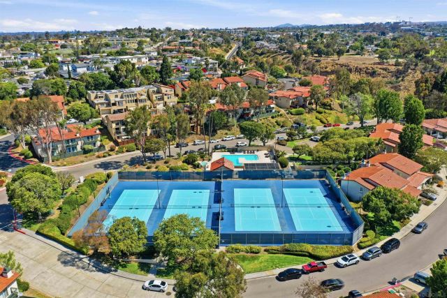 6930 Camino Pacheco, San Diego, CA 92111