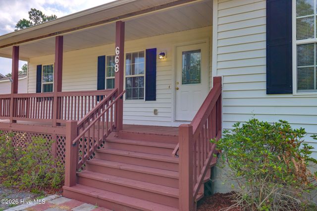 668 Westwood Road, Southport, NC 28461