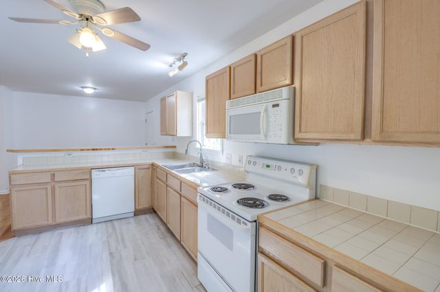 668 Westwood Road, Southport, NC 28461
