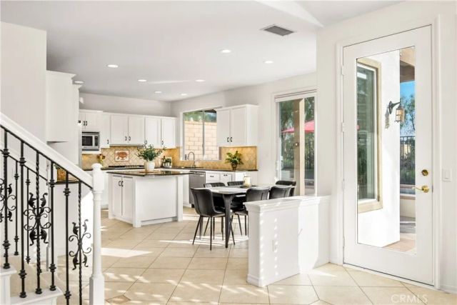 30 Sunswept Mesa, Aliso Viejo, CA 92656