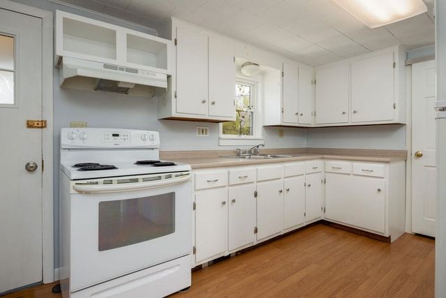 24 Putnam Street, Claremont, NH 03741
