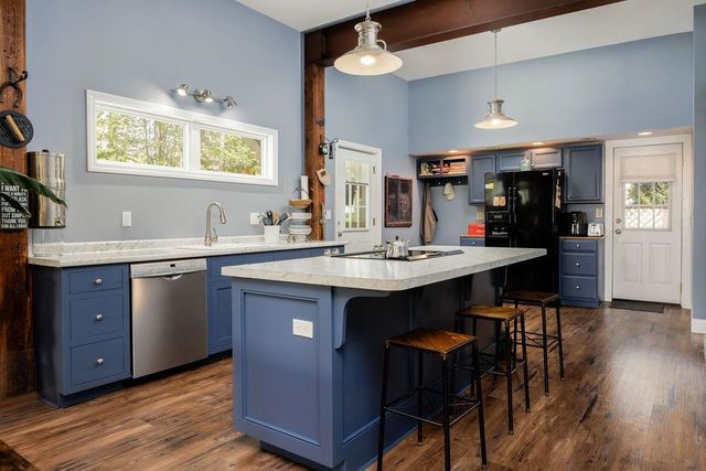 24 Putnam Street, Claremont, NH 03741