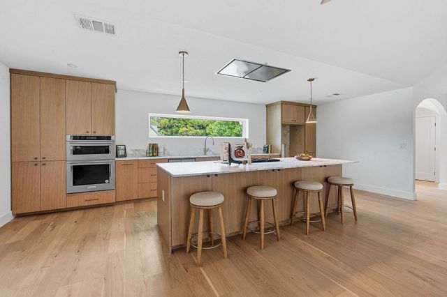 5810 Marilyn DR, Austin, TX 78757