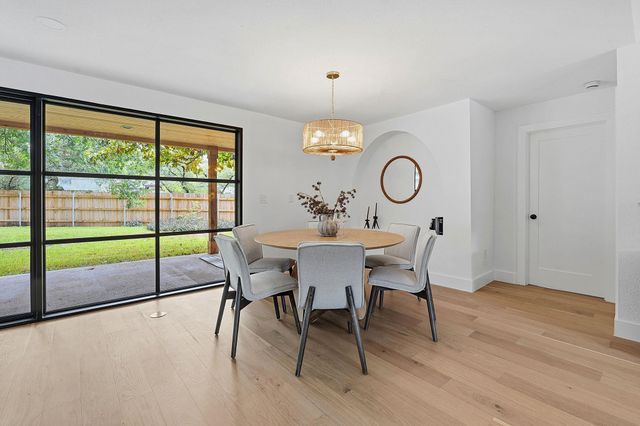 5810 Marilyn DR, Austin, TX 78757