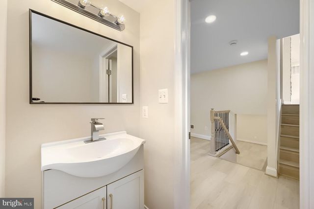 6 WESTBURY RD, Lutherville, MD 21093