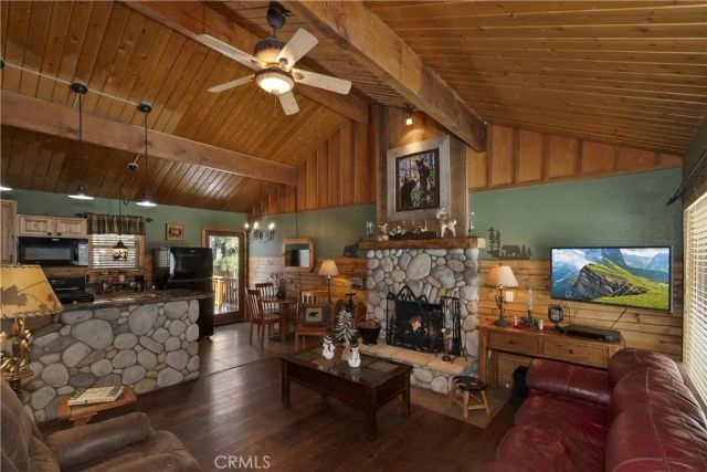 328 Wabash, Sugarloaf, CA 92386