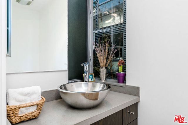 552 Grand Boulevard, Venice, CA 90291