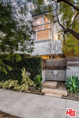 552 Grand Boulevard, Venice, CA 90291