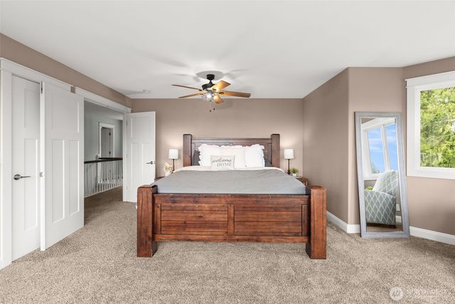 9916 NW Dishman Road, Bremerton, WA 98312